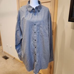 Men's Black and Grey Checkered Shirt